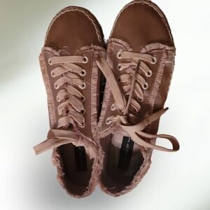 Steve Madden Women's Espadrille Flatform Satin Lace-Up Sneakers Mauve Sz 8.5